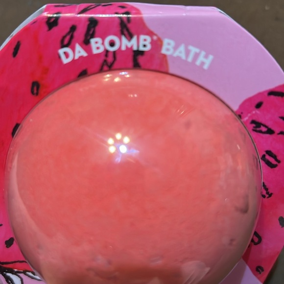 NWT Da Bomb Bath Daiquiri Bomb - Picture 3 of 4